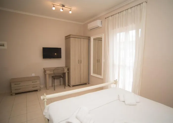 Aparthotel Artemis Lefkada City