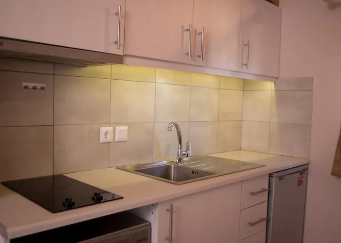 Aparthotel Artemis Lefkada City