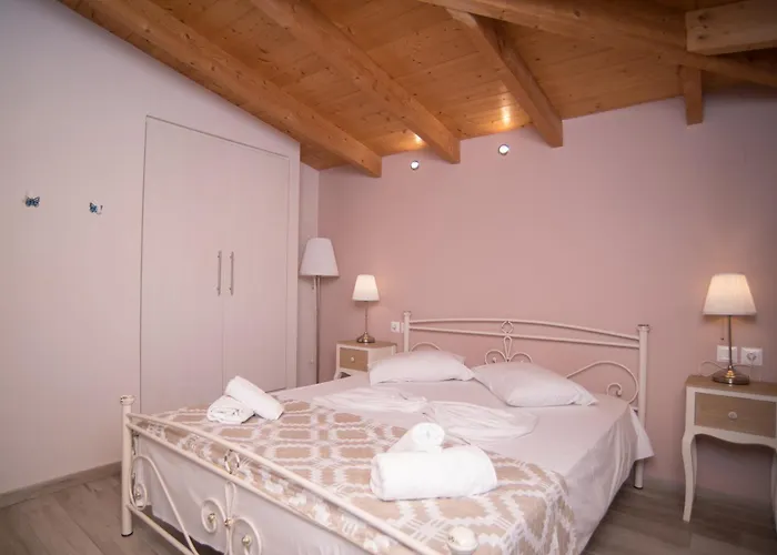 Aparthotel Artemis 3*