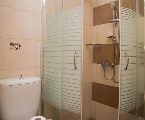 Artemis Lefkada City