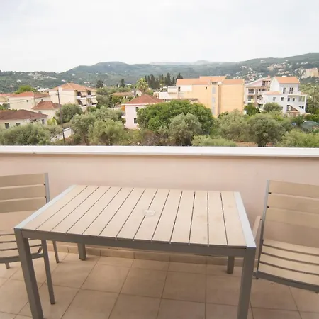 Artemis Aparthotel 3*