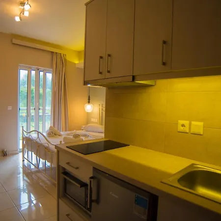 Artemis 3* Lefkada City